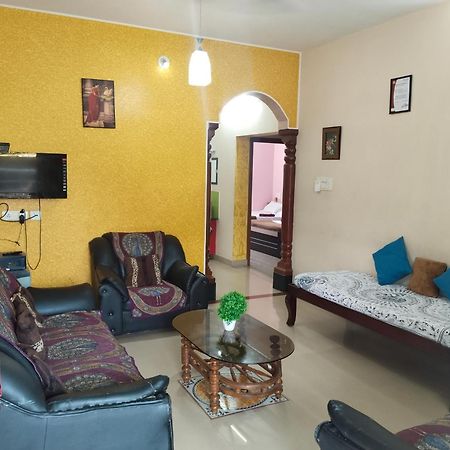 Maanyatha Home Stay Манипала Экстерьер фото
