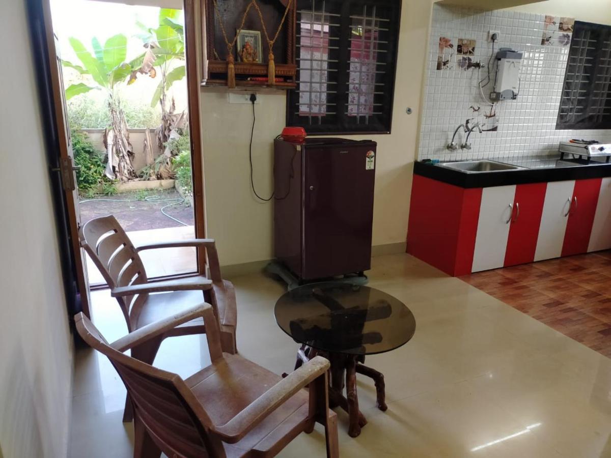 Maanyatha Home Stay Манипала Экстерьер фото